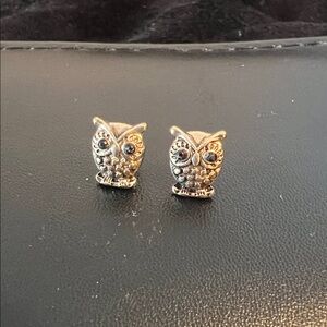 Vintage Owl Stud Earrings in Gold Tone - Women's Jewelry